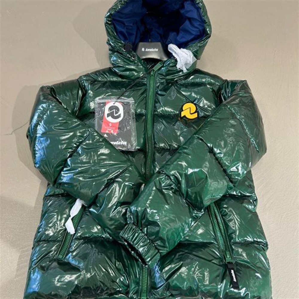 invicta_giubbotto_lucido_con_cappuccio_2