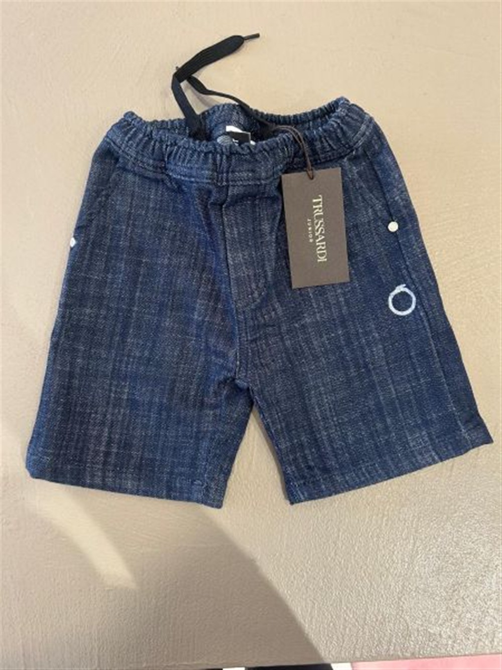 Trussardi_Bermuda_in_cotone_effetto_jeans Trussardi Bermuda in cotone effetto jeans - immagine 1